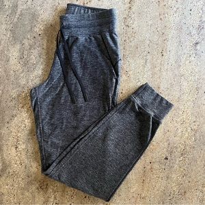 Lululemon Ready to Rulu Joggers size 6